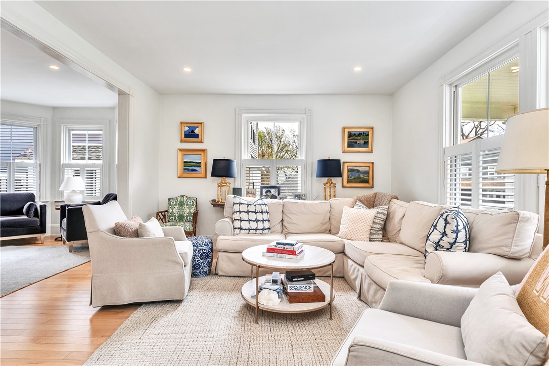 12 Observatory Avenue