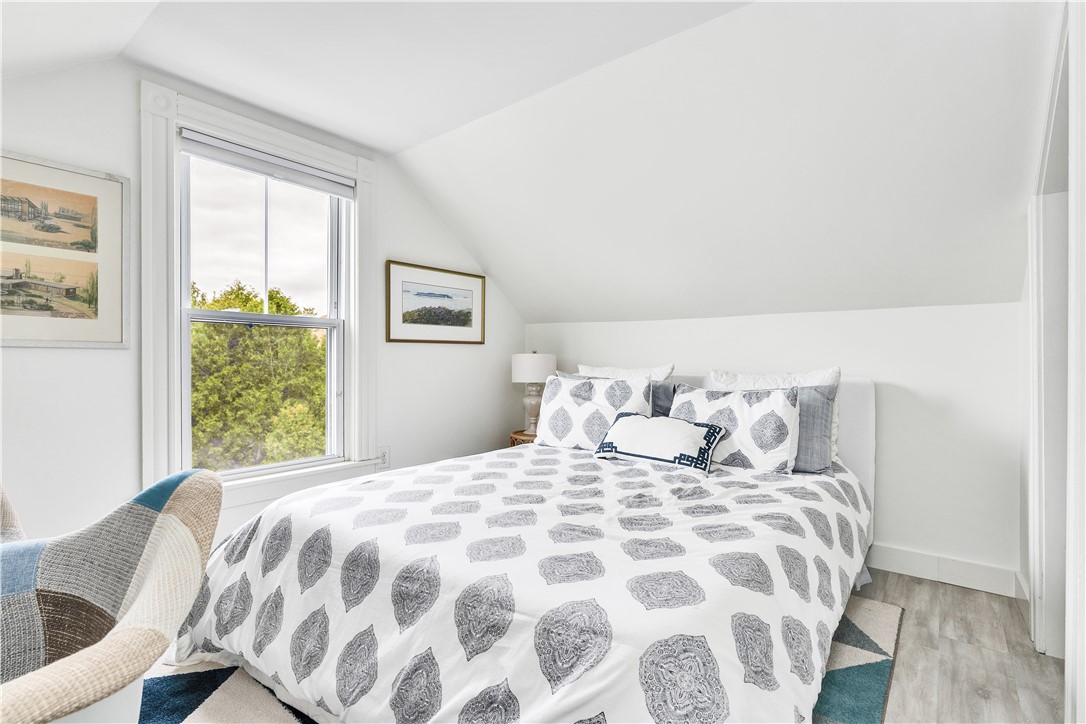 12 Observatory Avenue