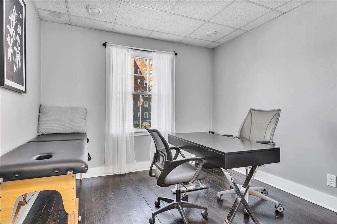 501 Angell Street 201