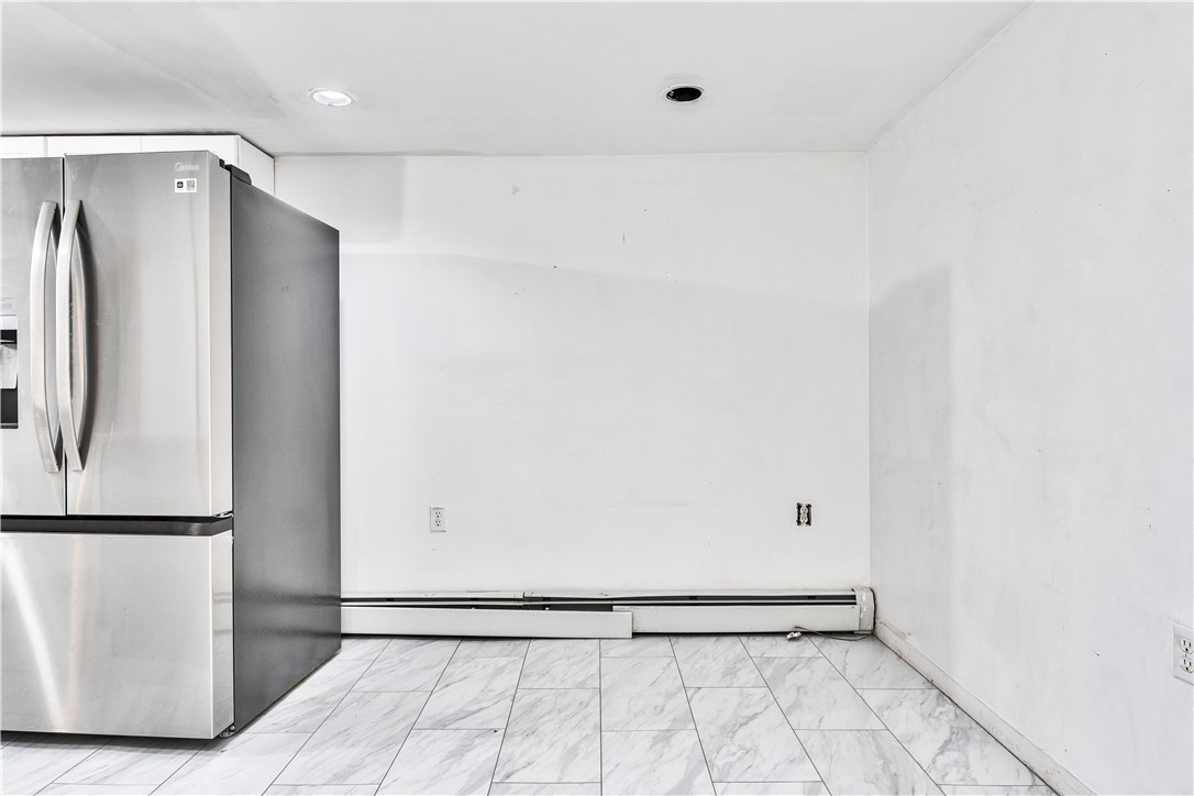 90 Woodbine Street