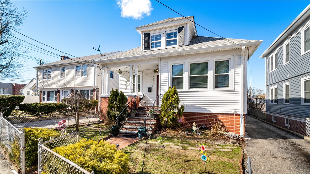 27 Shafter Street