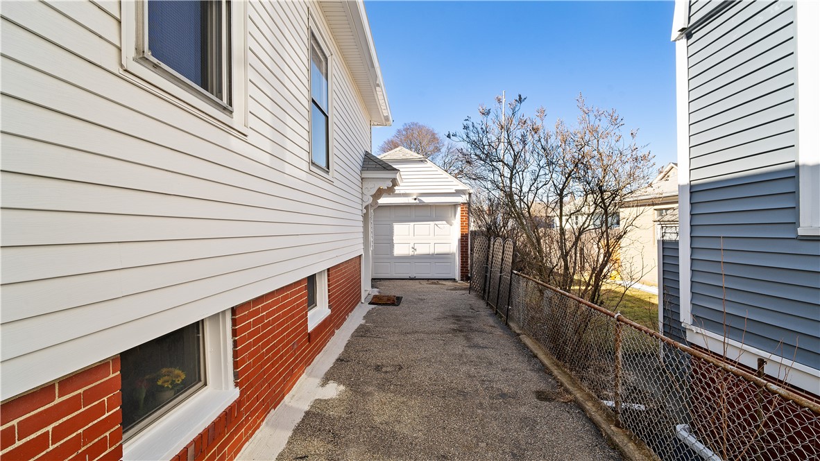 27 Shafter Street