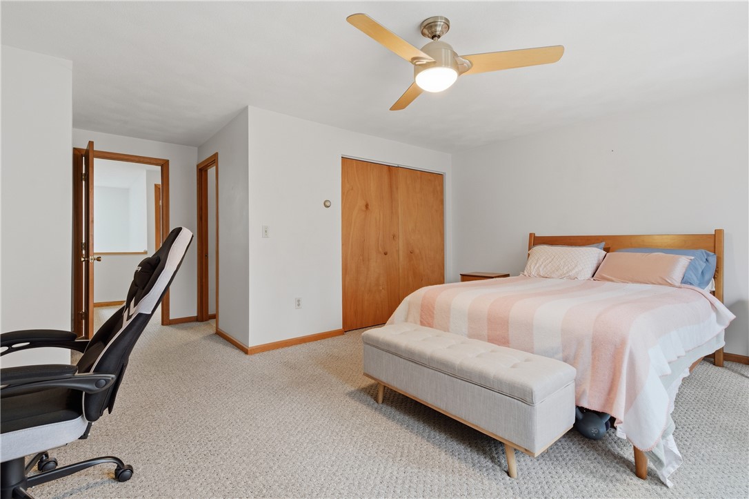 7 Wake Robin Road 1604