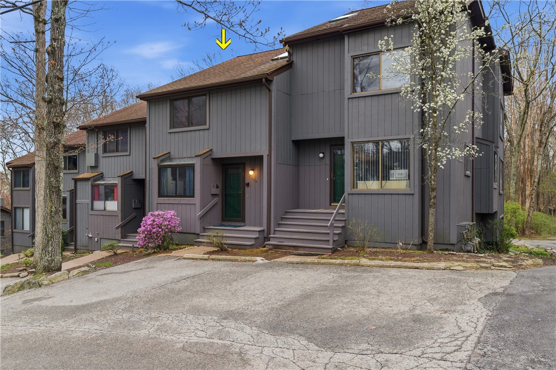 7 Wake Robin Road 1604