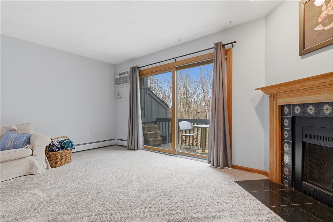 7 Wake Robin Road 1604