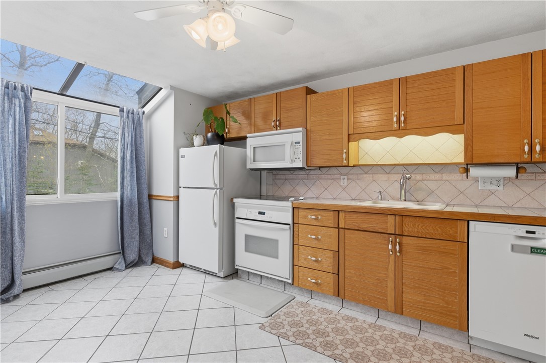7 Wake Robin Road 1604