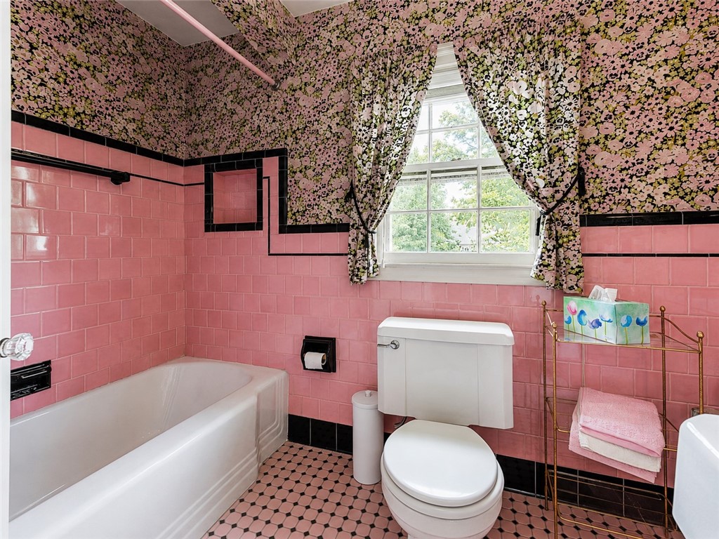 70 Floral Park Boulevard