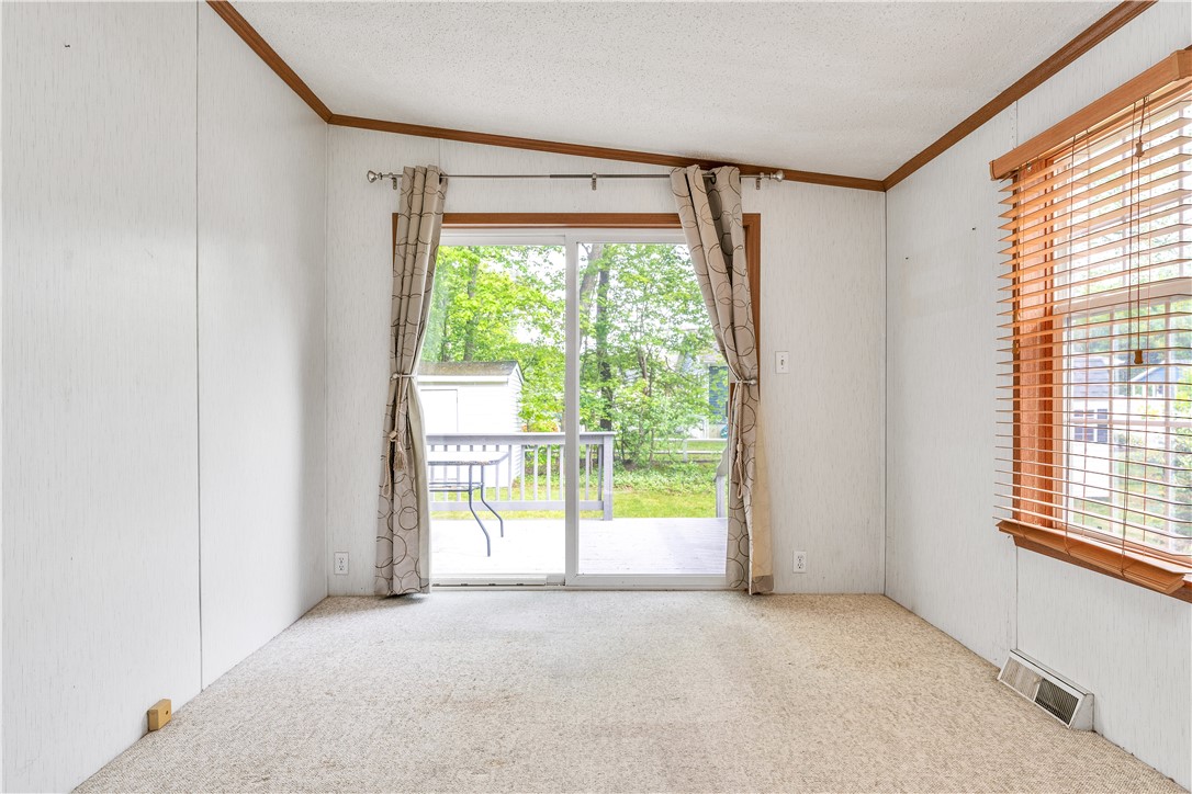13 Liena Rose Way