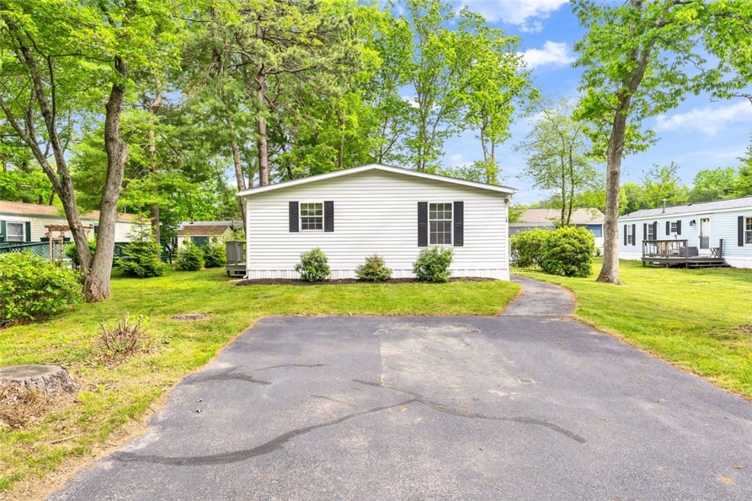 13 Liena Rose Way