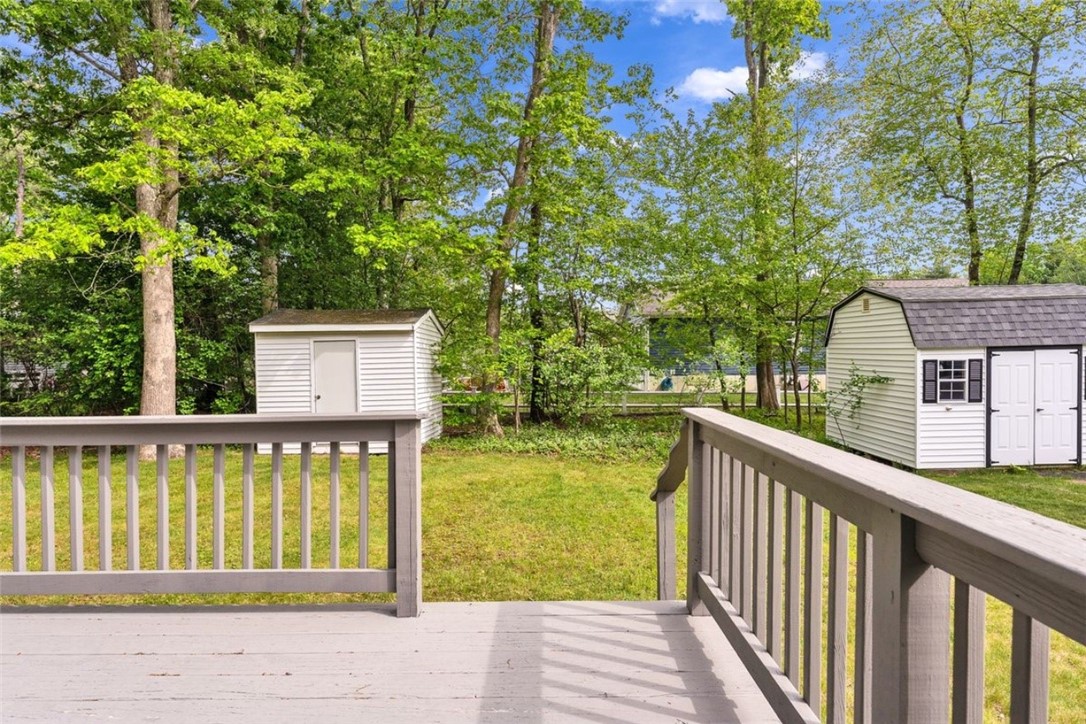 13 Liena Rose Way