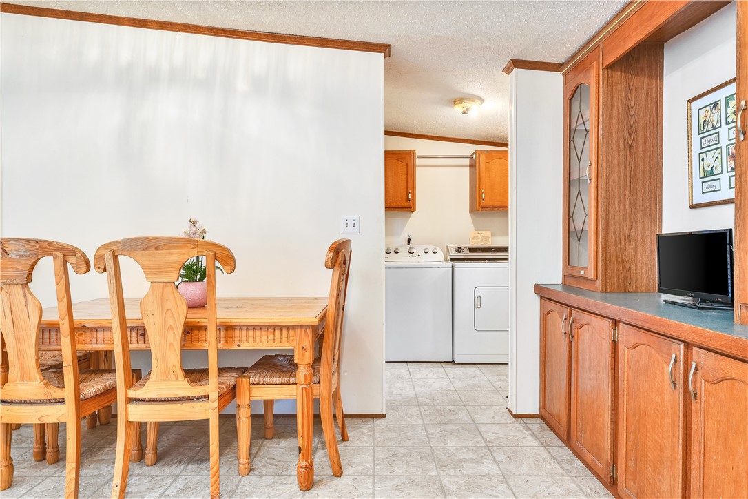 13 Liena Rose Way