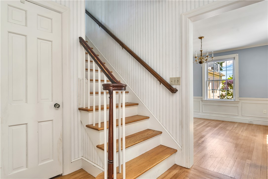 172 Hoyt Avenue