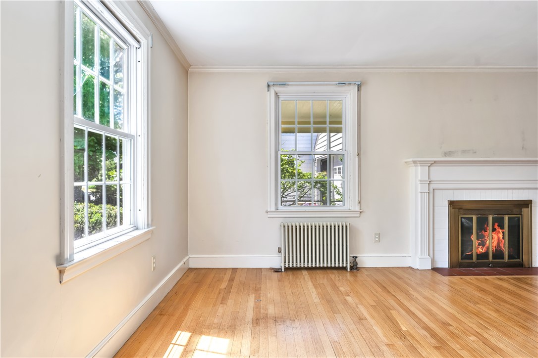 172 Hoyt Avenue