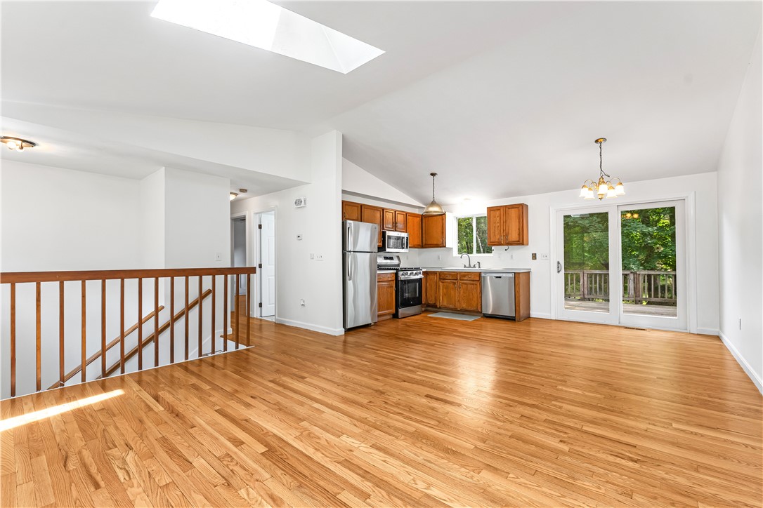 107 Huckleberry Road