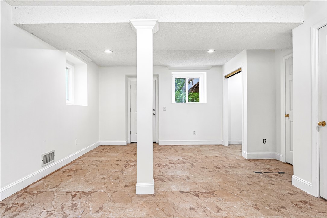 107 Huckleberry Road
