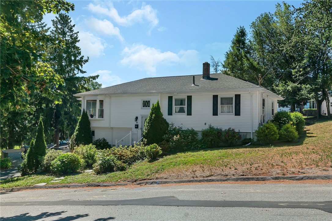 83 Valente Drive