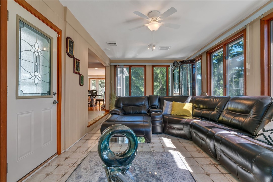 83 Valente Drive