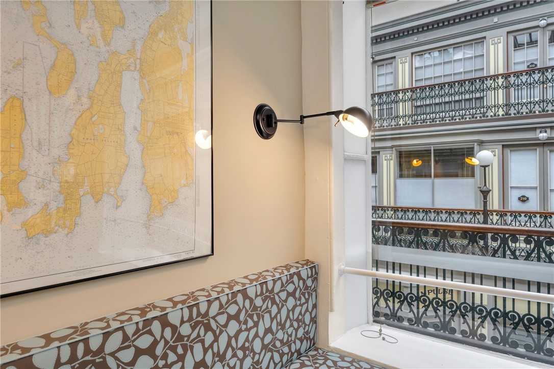 65 Weybosset Street 222