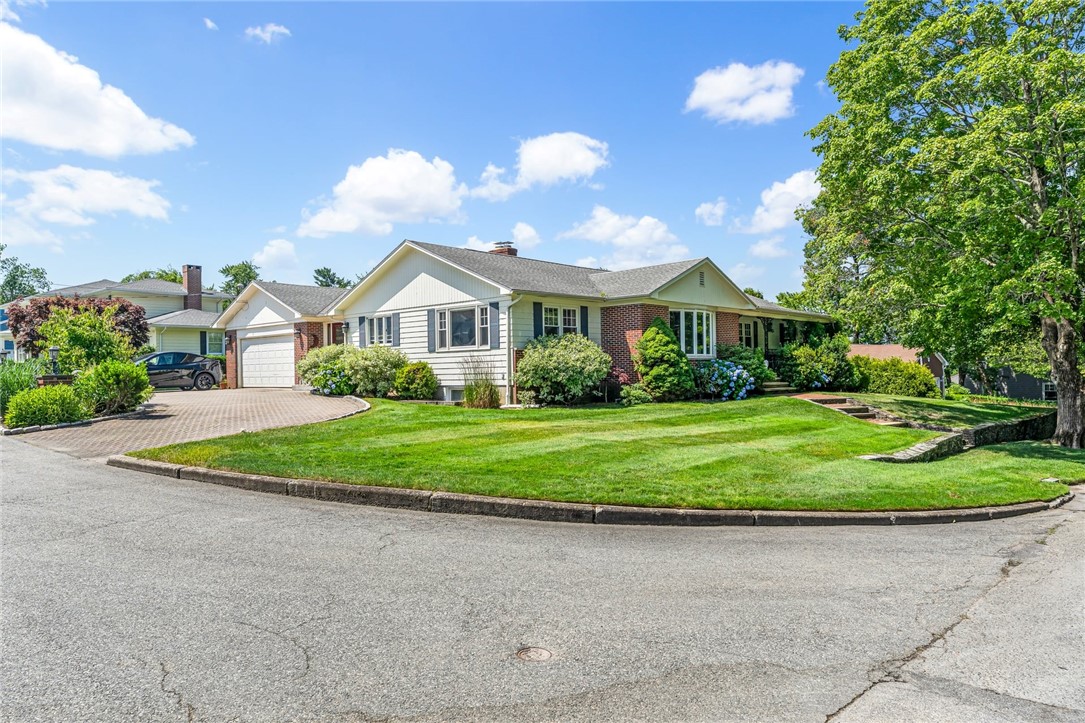 94 Greening Lane