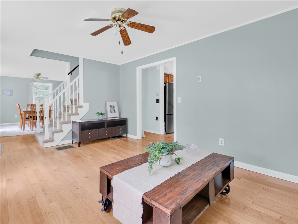 124 Setian Lane