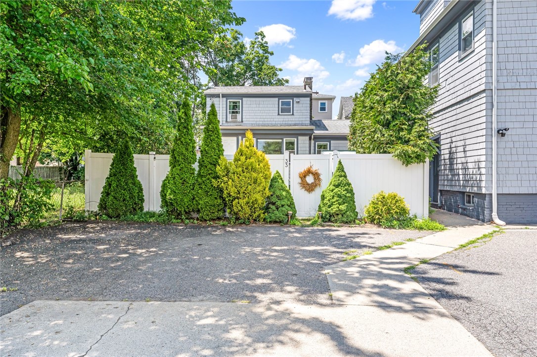 33 Malbone Street