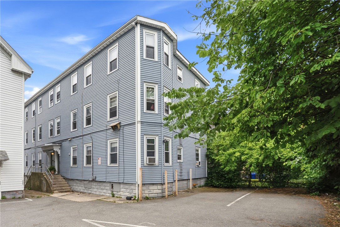 23 Penn Street 3R
