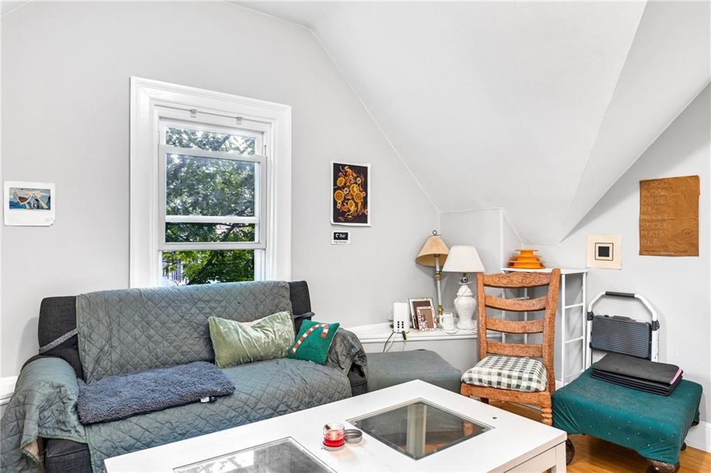 4 Poplar Street 3