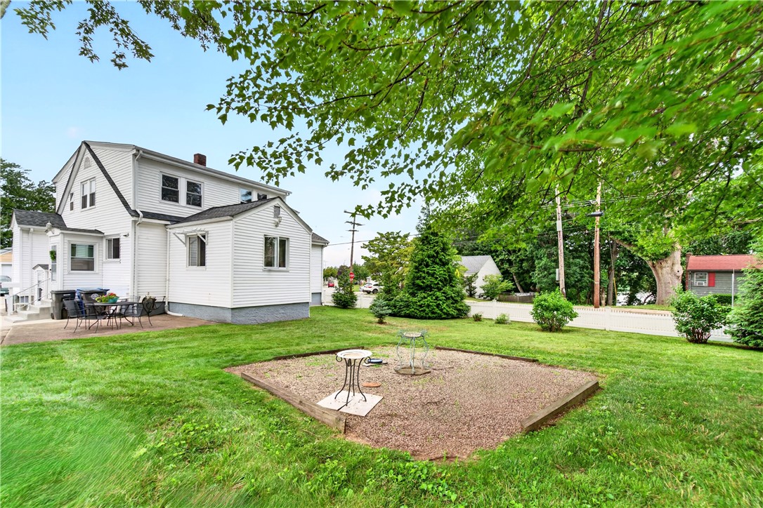 95 Harmon Avenue