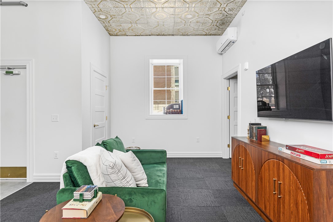 905 North Main Street 103