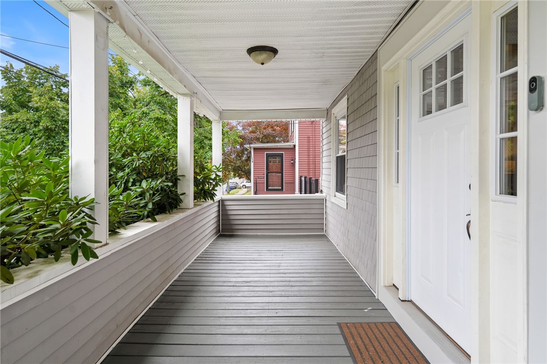 1059 Narragansett Boulevard