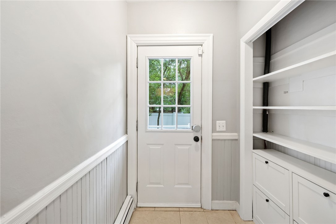 1059 Narragansett Boulevard