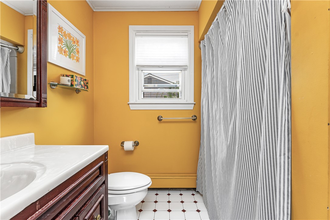 32 Benbridge Avenue