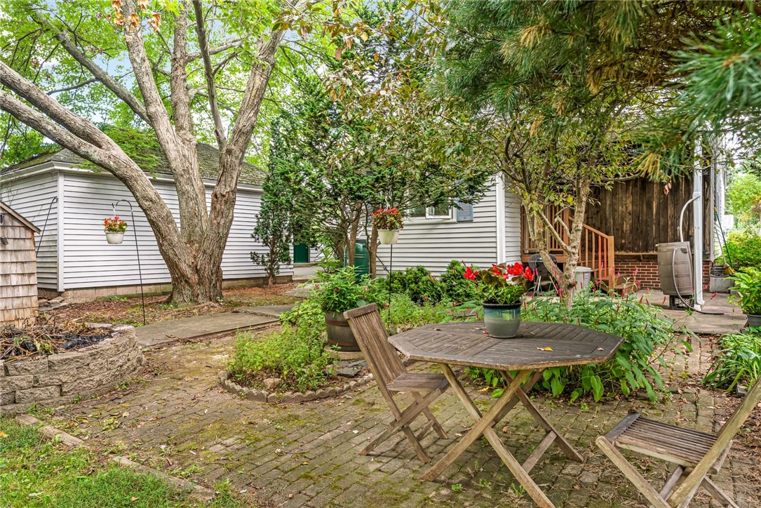 32 Benbridge Avenue