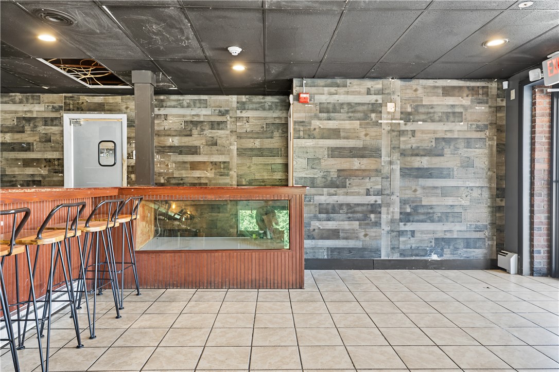 1690 West Shore Road