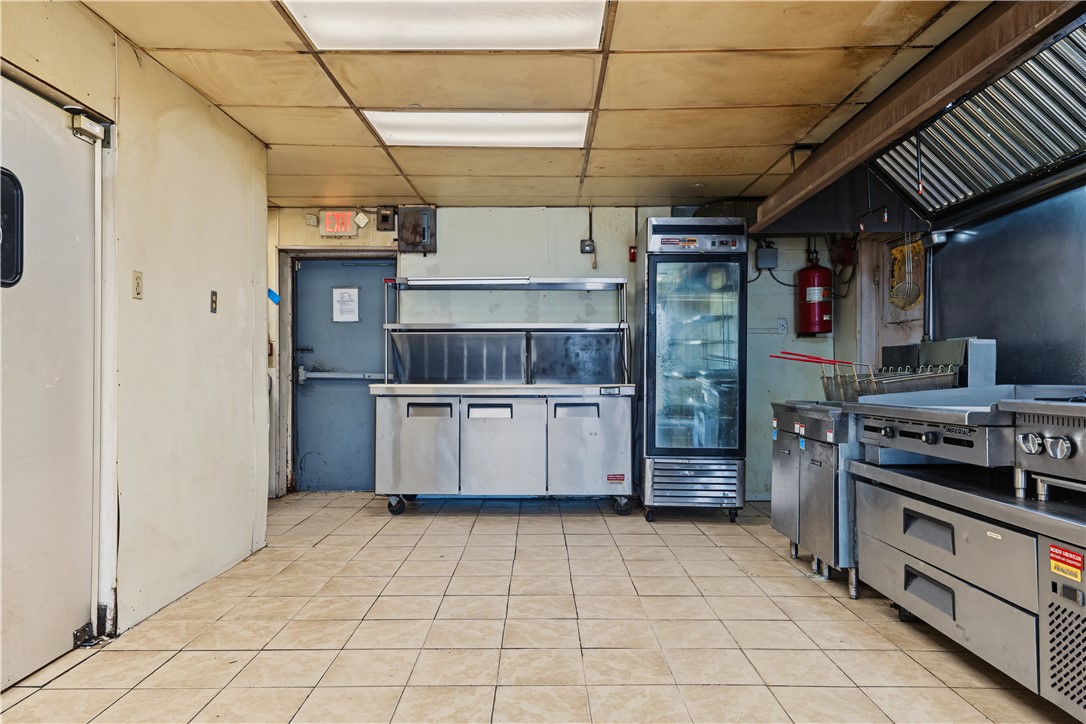 1690 West Shore Road