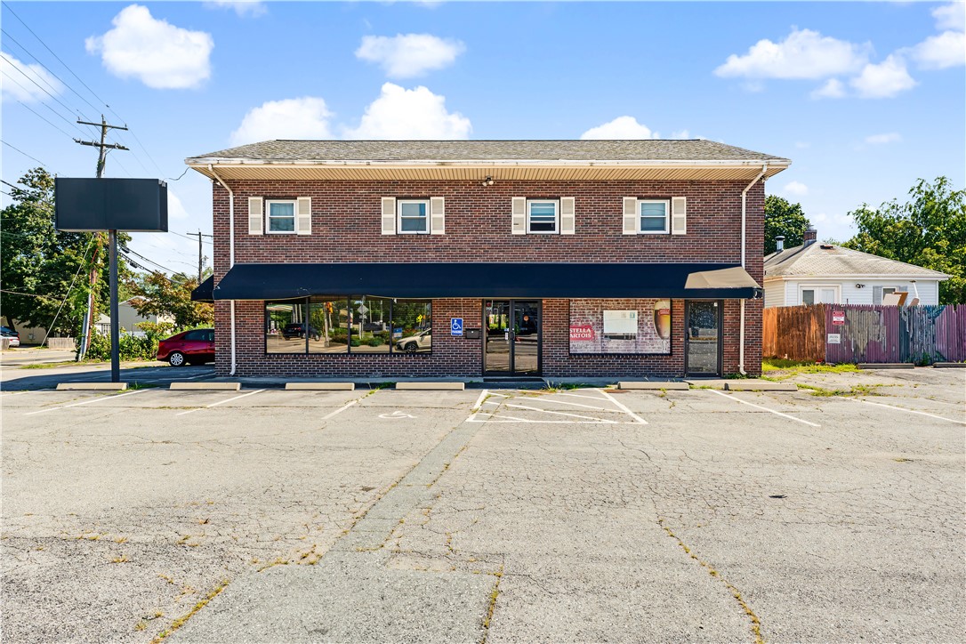 1690 West Shore Road