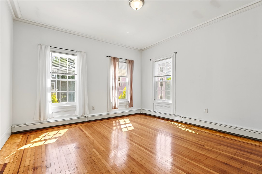 40 Bowen Street 1