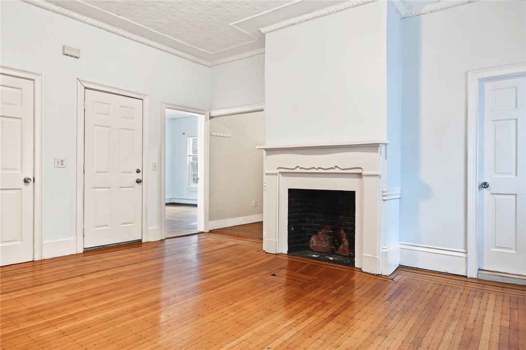 40 Bowen Street 1