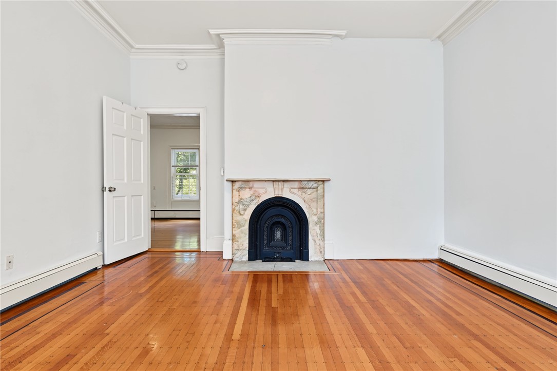 40 Bowen Street 1