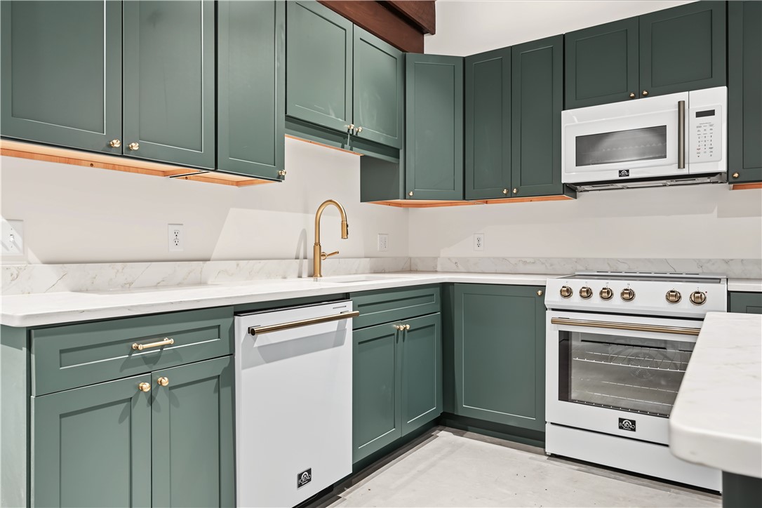 905 North Main Street 101