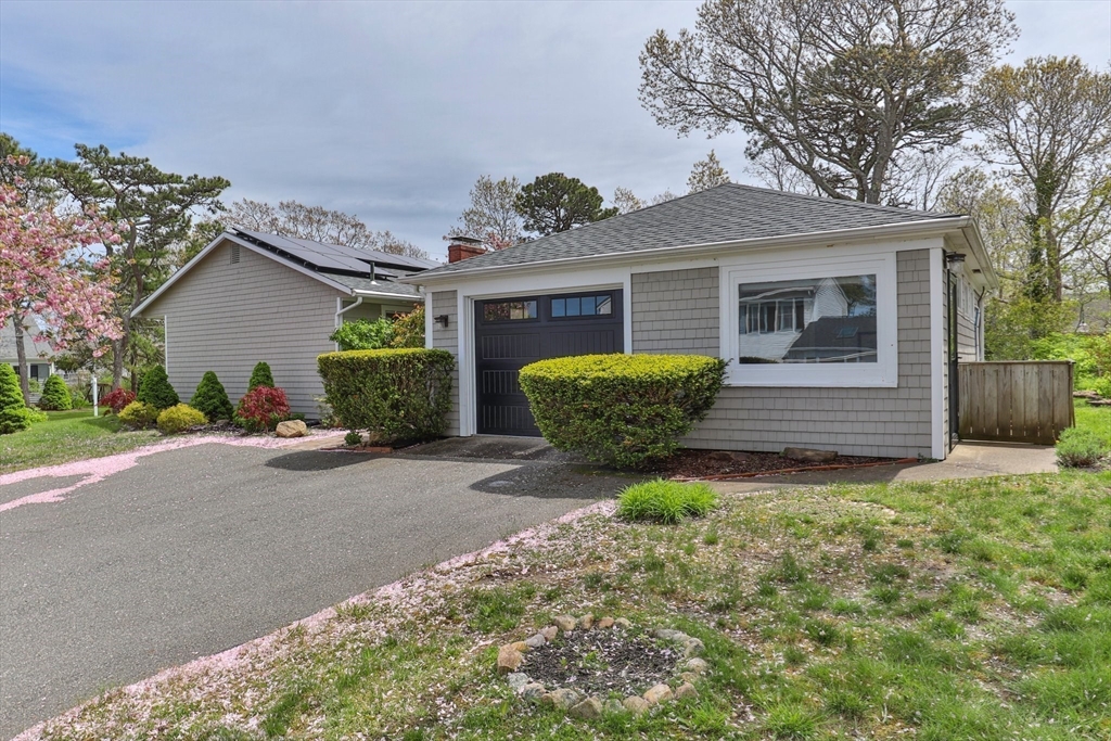 74 Circuit Ave