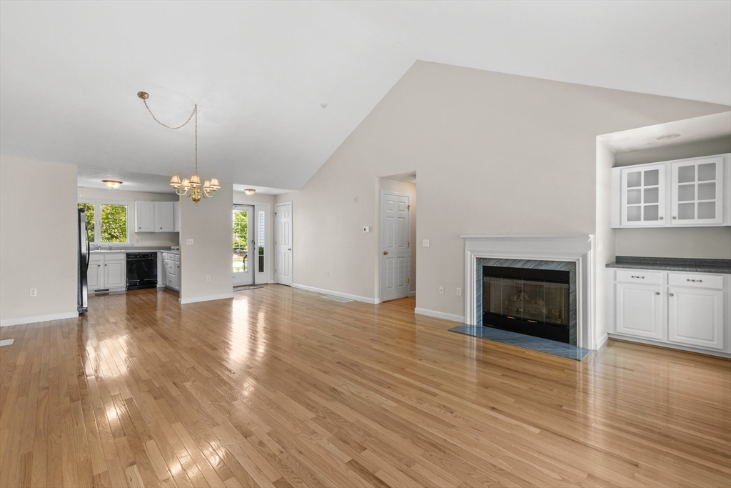 11 Bonwood Dr # 11