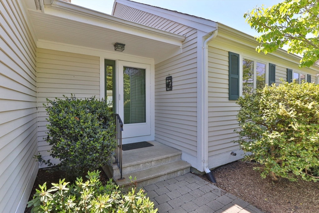 11 Bonwood Dr # 11