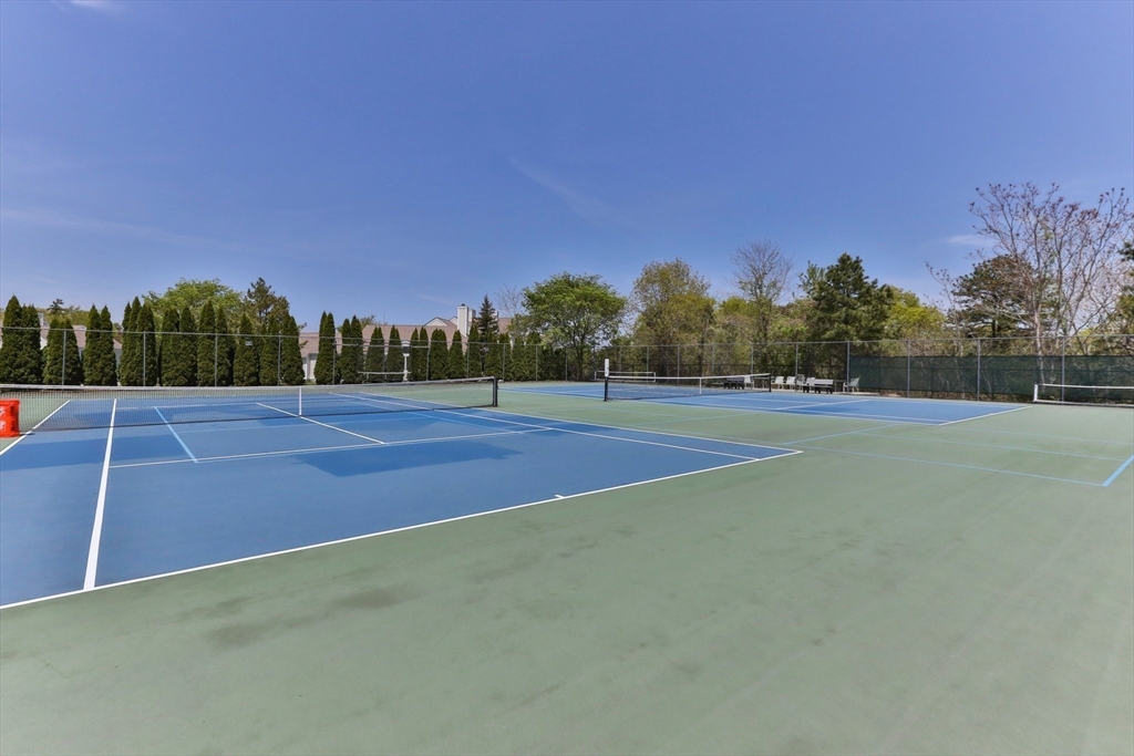 11 Bonwood Dr # 11