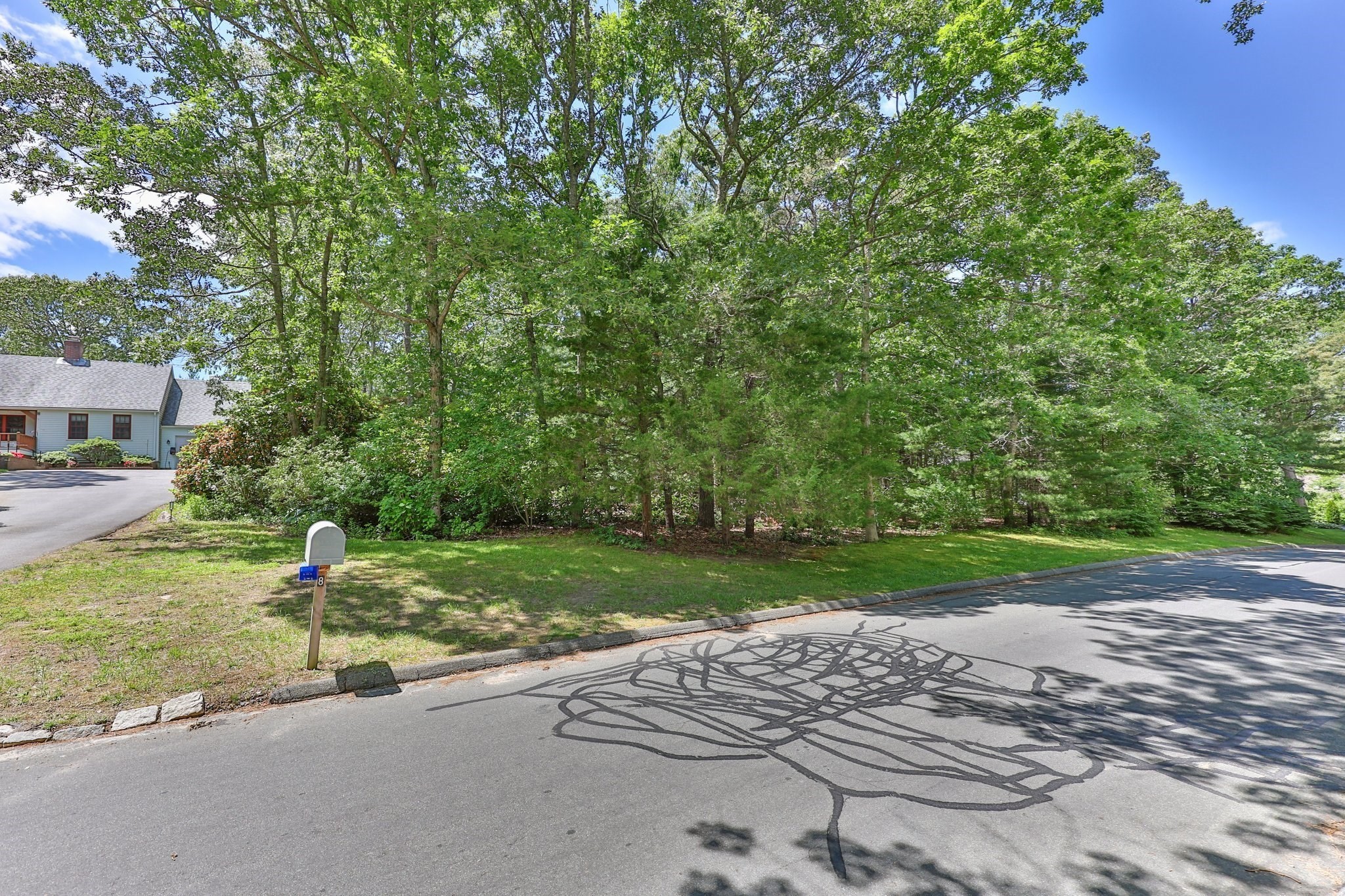 6 Village Dr