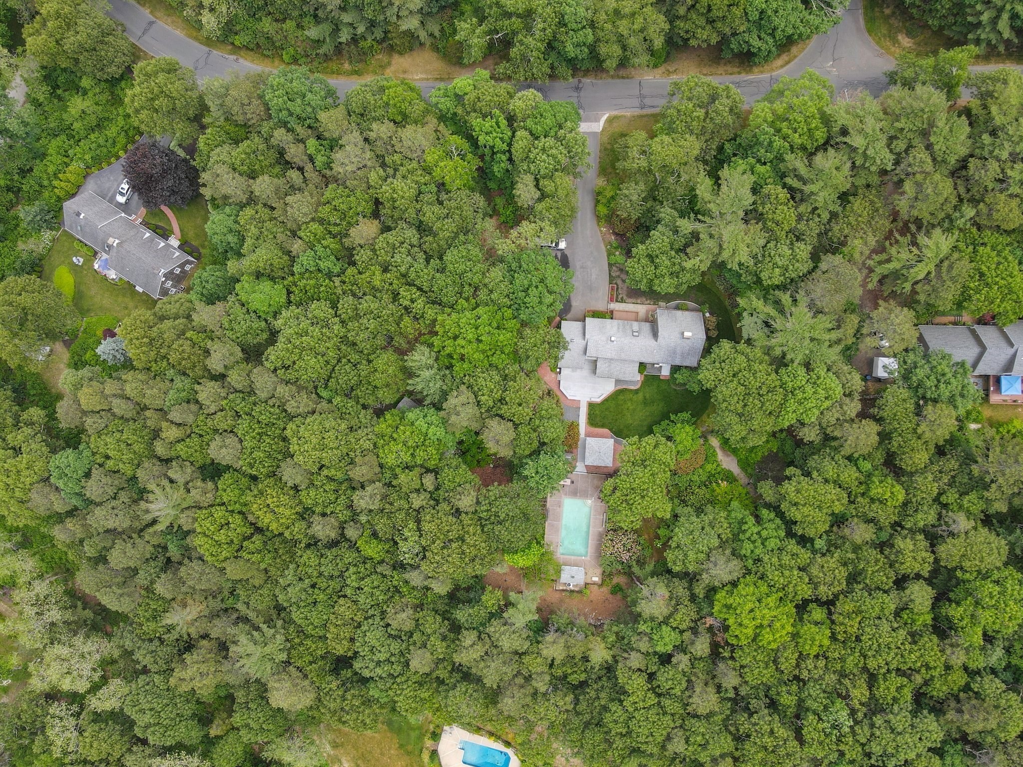 6 Village Dr