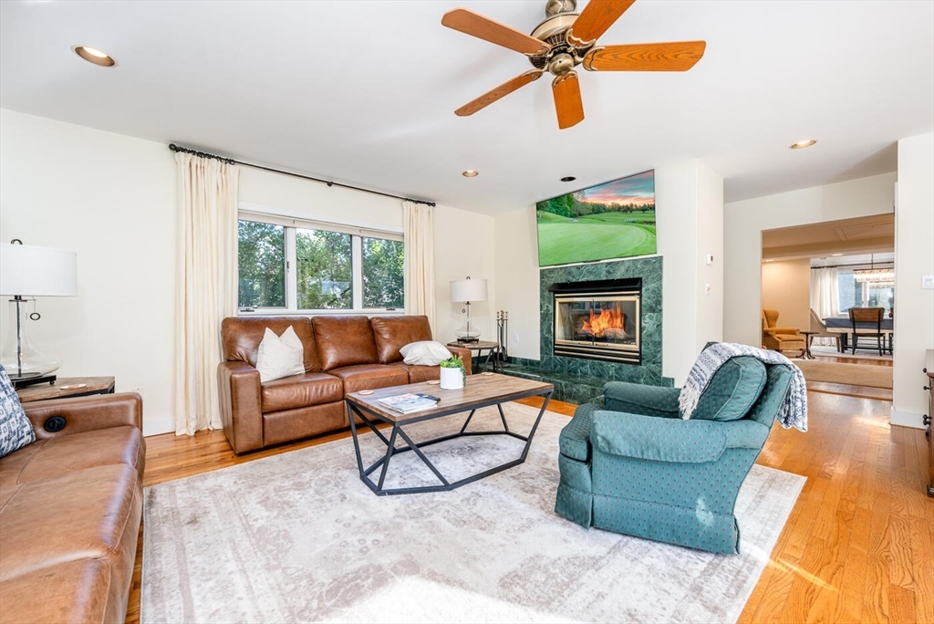 666 Craigville Beach Rd