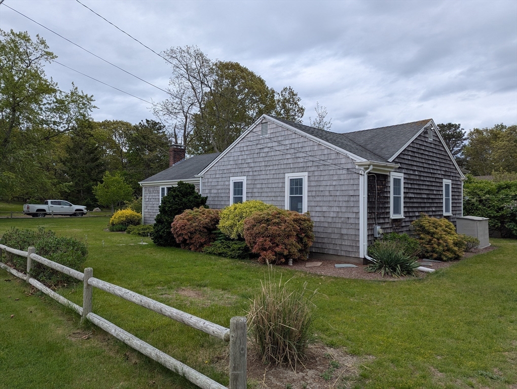 3 Newcomb Dr