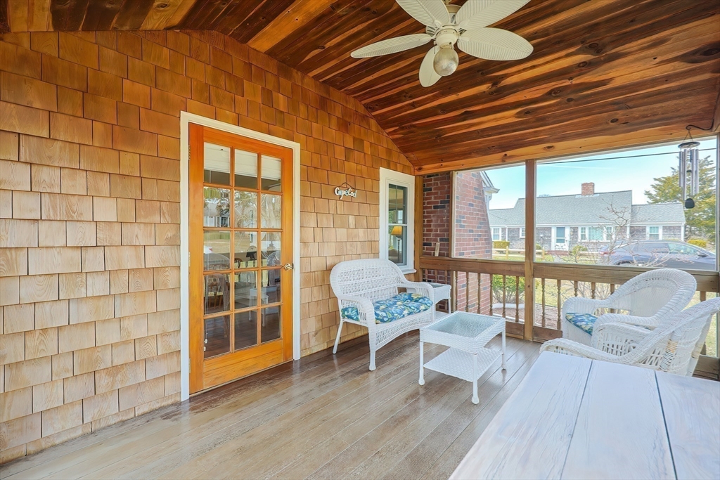3 Newcomb Dr