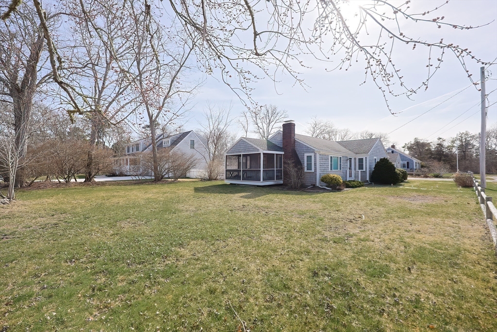 3 Newcomb Dr
